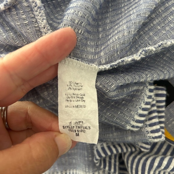 W5 Blue and White Striped Tiered Top Size Medium - Picture 7 of 7